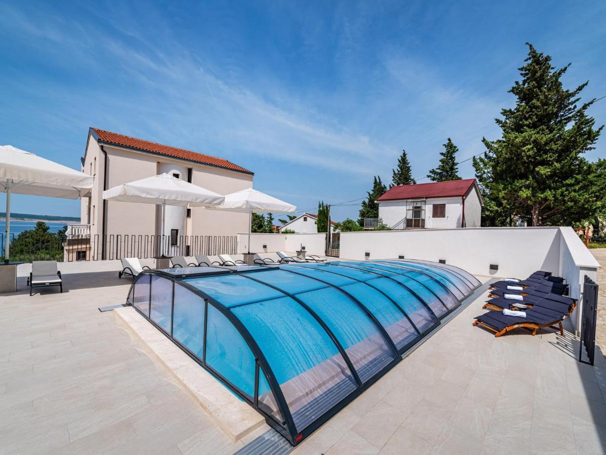 Apartments Prkacin Starigrad Paklenica Bagian luar foto