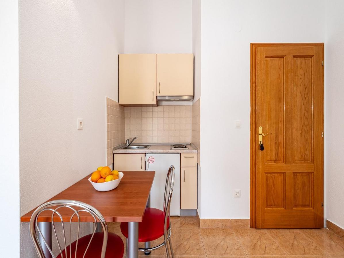 Apartments Prkacin Starigrad Paklenica Bagian luar foto