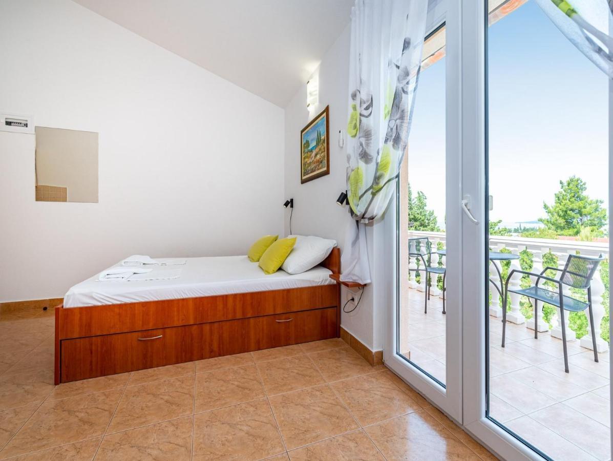Apartments Prkacin Starigrad Paklenica Bagian luar foto