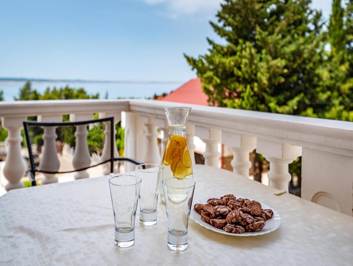 Apartments Prkacin Starigrad Paklenica Bagian luar foto