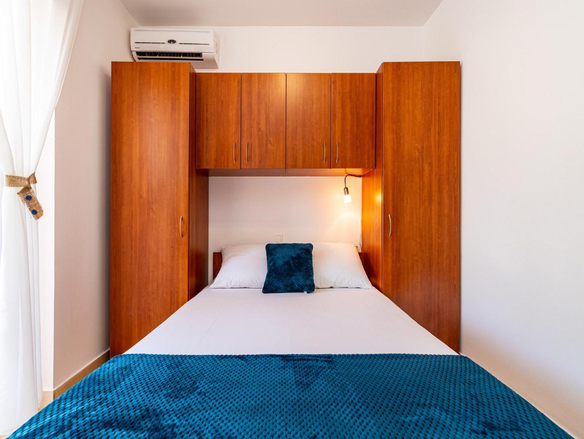 Apartments Prkacin Starigrad Paklenica Bagian luar foto